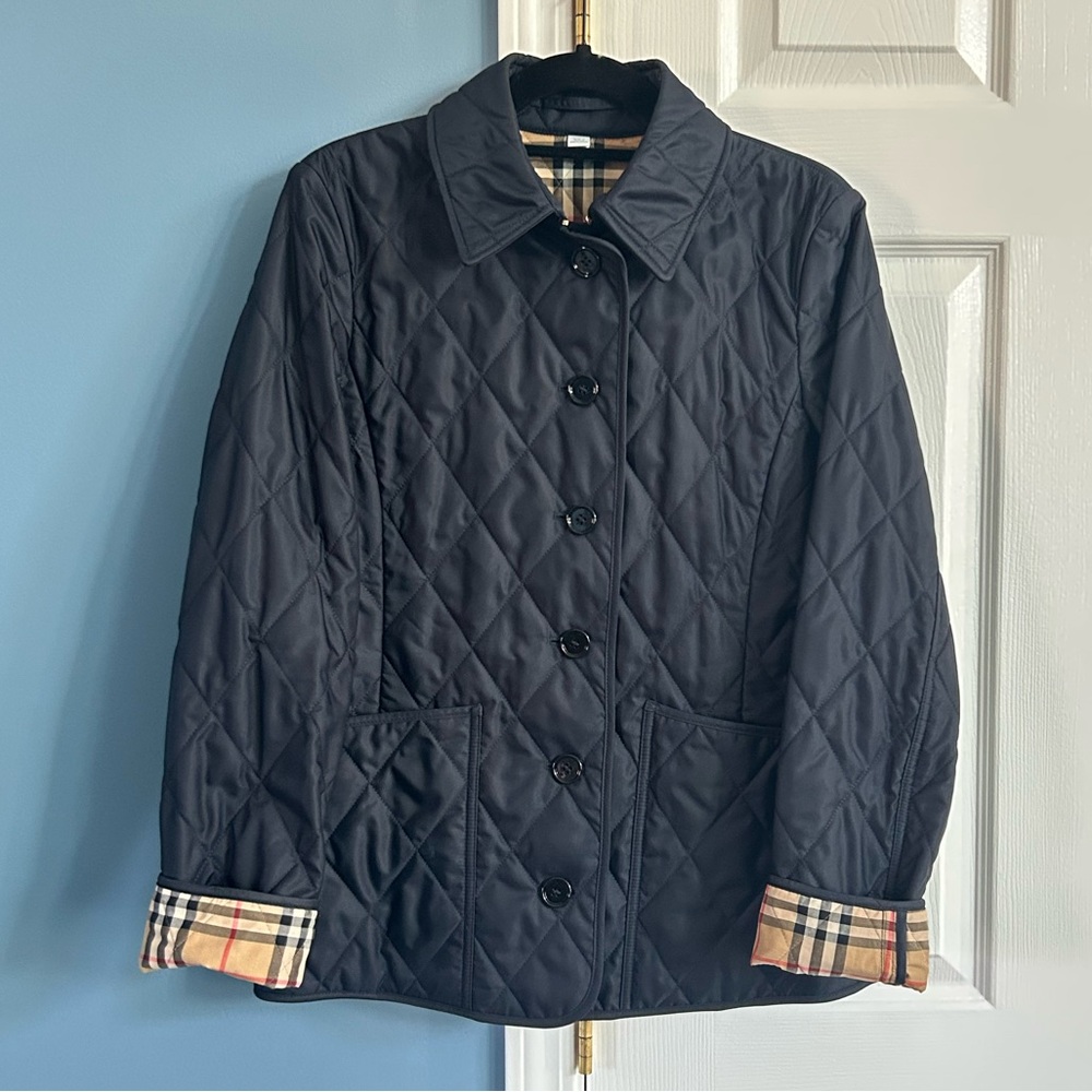 Burberry Midnight Fernleigh Quilted Jacket
